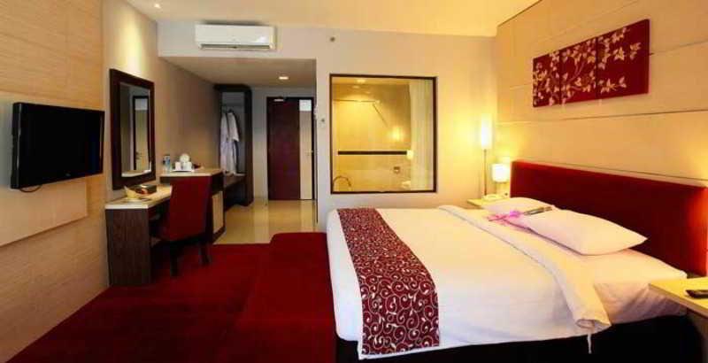 Tjokro Hotel Klaten Екстериор снимка