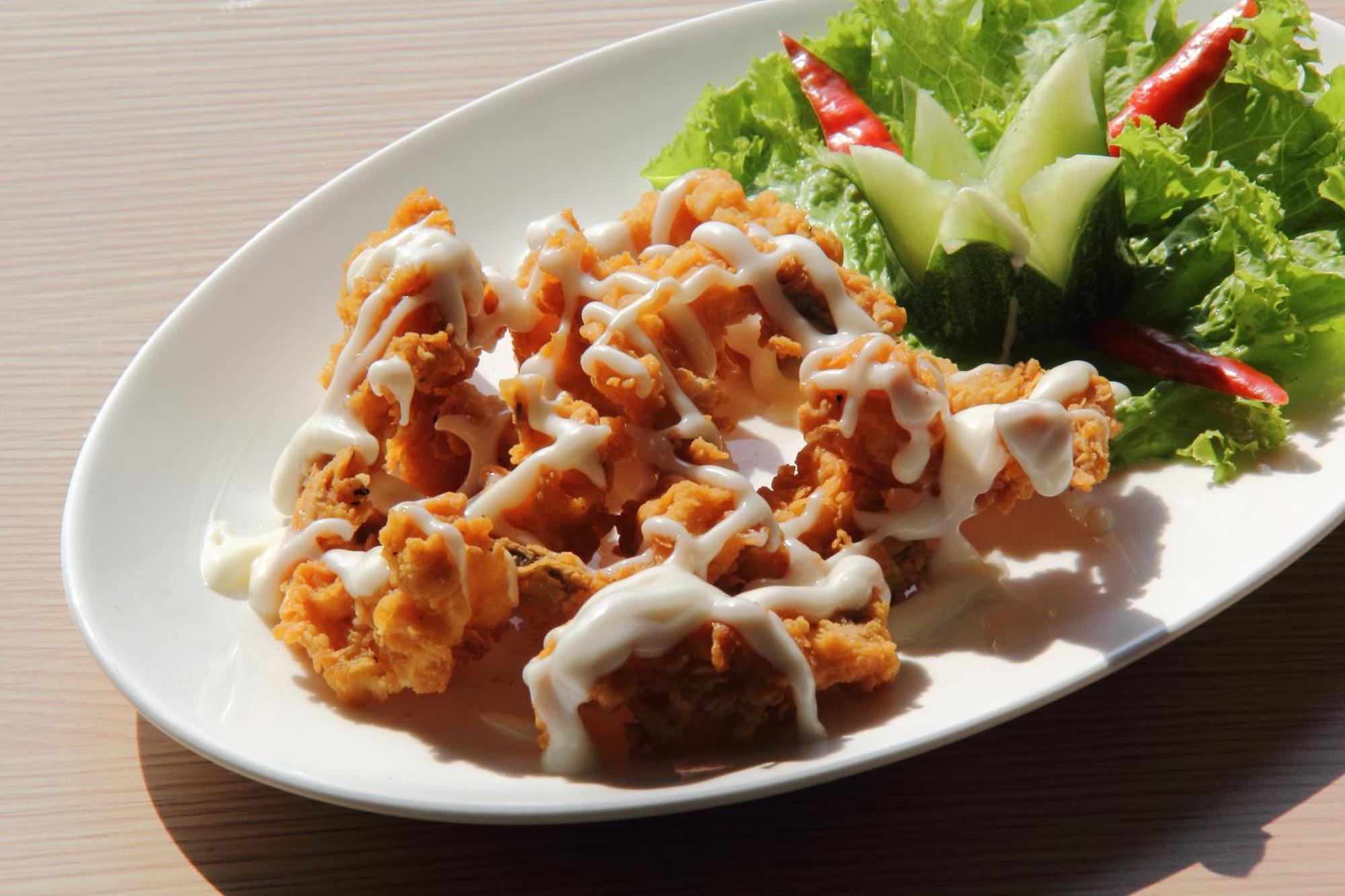 Tjokro Hotel Klaten Екстериор снимка
