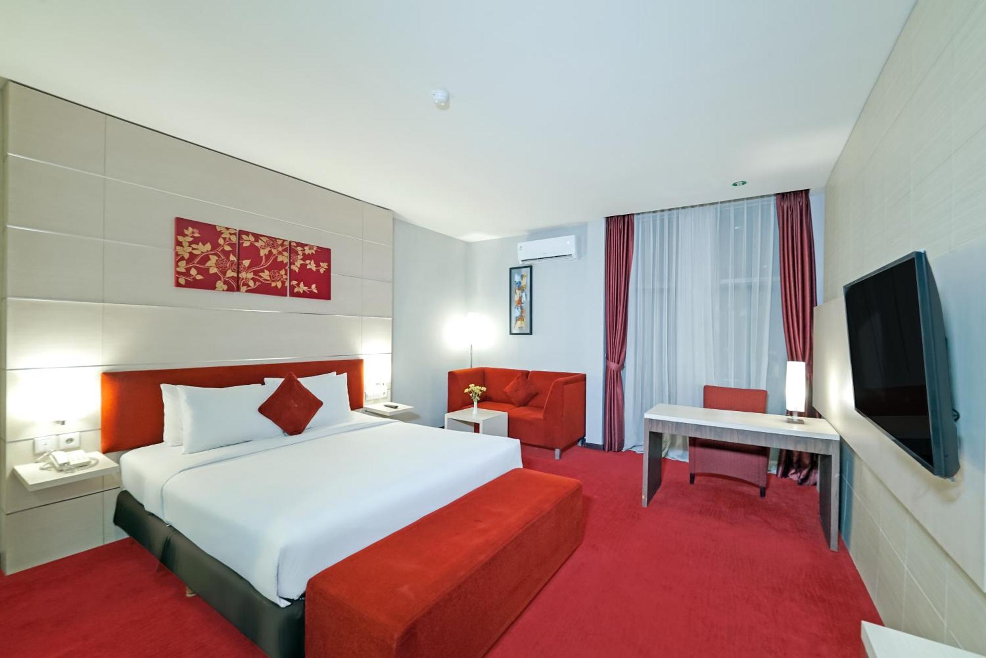 Tjokro Hotel Klaten Екстериор снимка